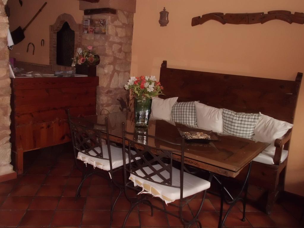 Alojamiento Rural Tres Palacios Molina de Aragon Ngoại thất bức ảnh